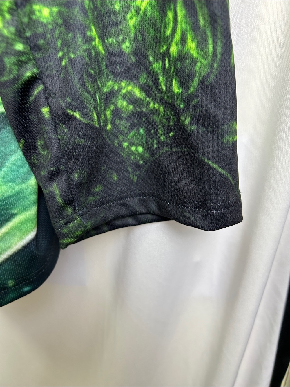 Of The Trees Green Forest Owl Graphic Long Sleeve Jersey - Picture 4 of 4